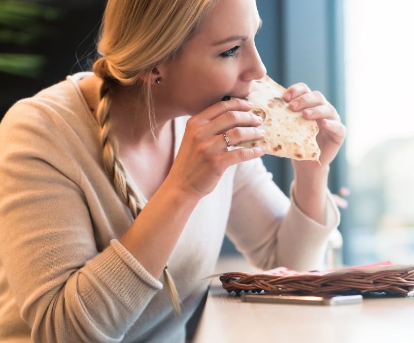 Le snacking nomade : comment répondre à la mobilité des consommateurs d’aujourd’hui